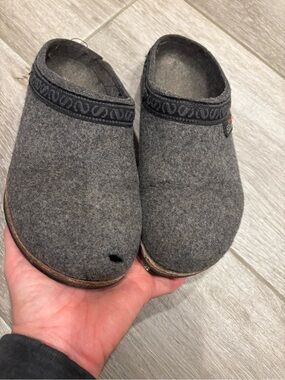Women's Gray Felt Slip-On Clog Mule
